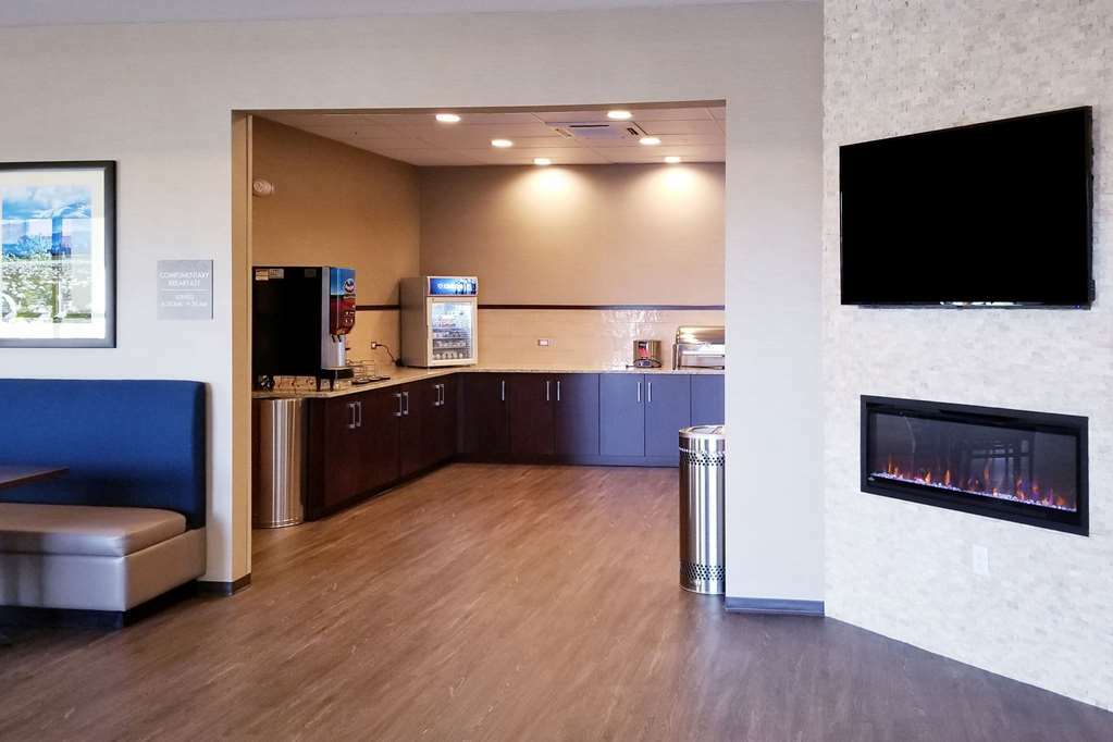 Comfort Suites Burlington Near I-5 Restoran foto